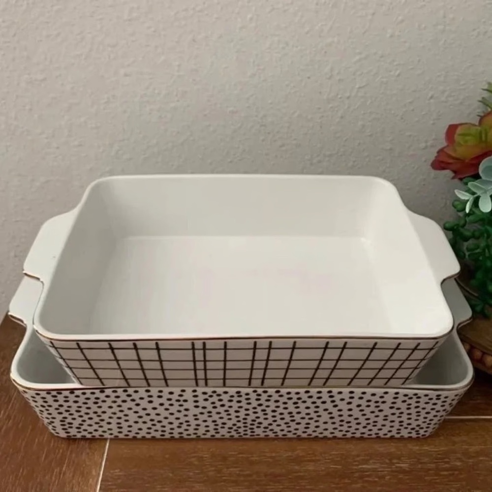 VHTF 2pc New Thyme & Table Rectangle Baker Set Dots & Gridlines - Picture 4 of 4